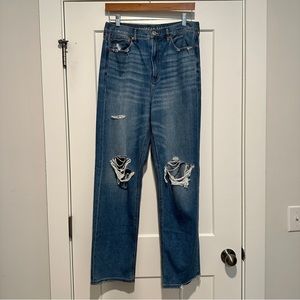 NWOT American Eagle super high waist distressed Baggy Jean